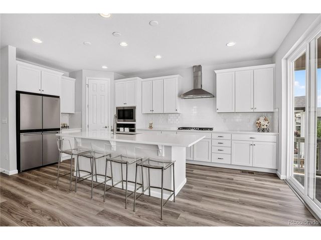 943 Oleander St, Castle Rock, CO 80109