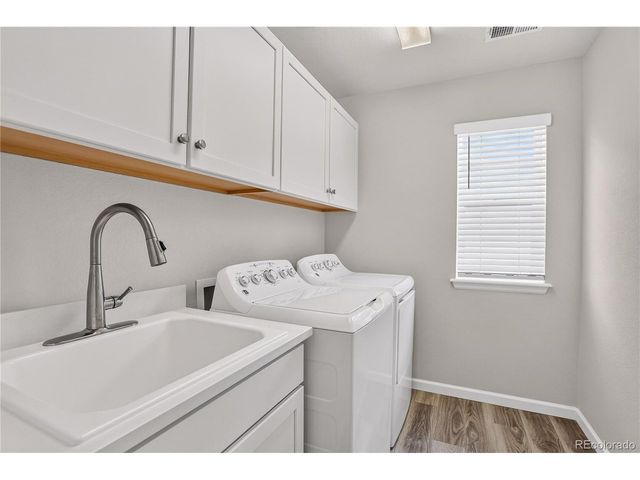 943 Oleander St, Castle Rock, CO 80109