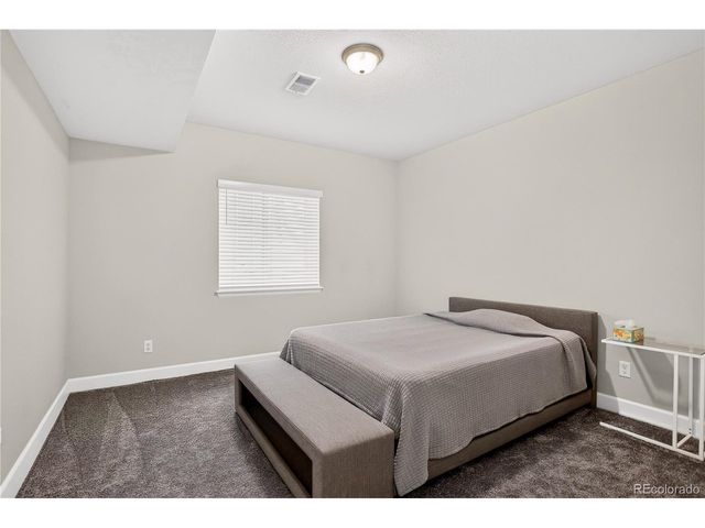 943 Oleander St, Castle Rock, CO 80109