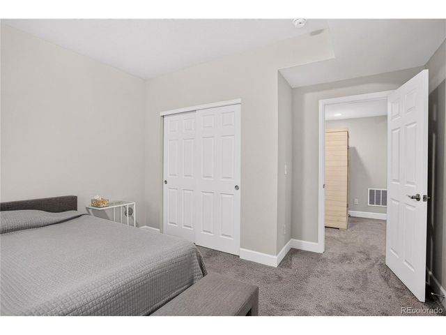 943 Oleander St, Castle Rock, CO 80109