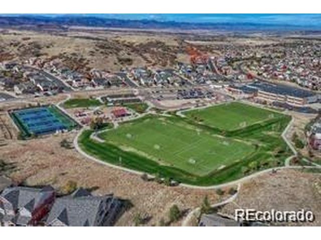 943 Oleander St, Castle Rock, CO 80109