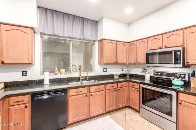 1481 E LAUREL Drive, Casa Grande, AZ 85122