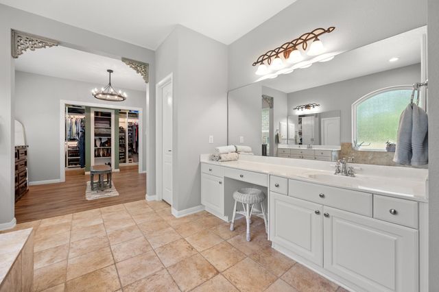 3502 Hidden Oaks CV, Round Rock, TX 78681
