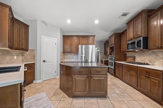 3502 Hidden Oaks CV, Round Rock, TX 78681