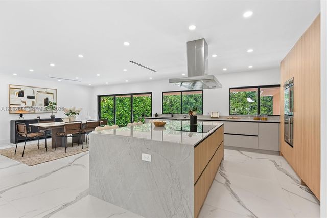 19731 NE 24th Avenue, Miami, FL 33180