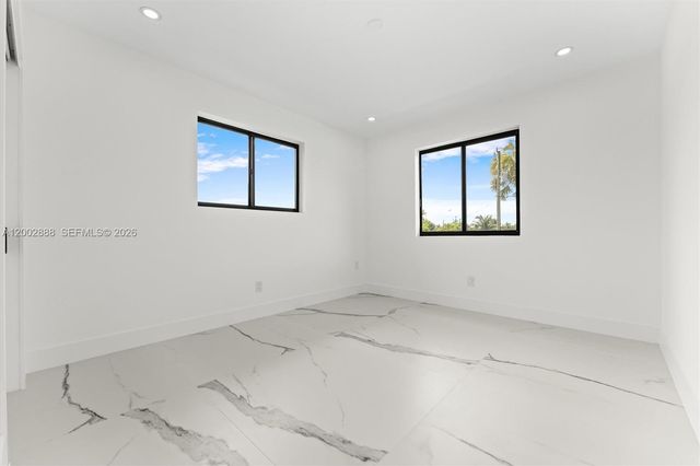 19731 NE 24th Avenue, Miami, FL 33180
