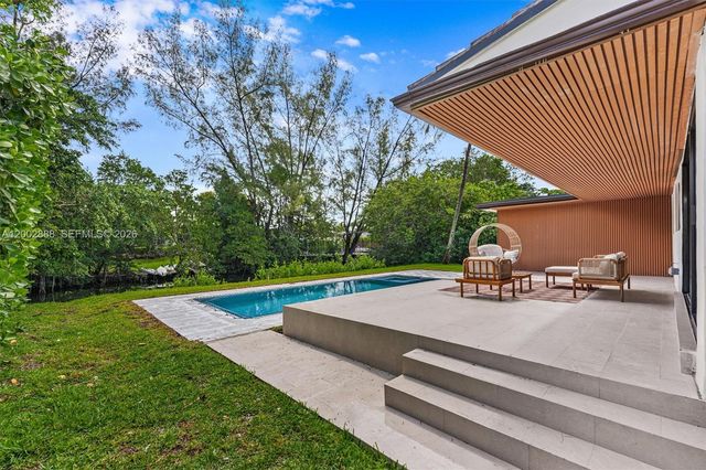 19731 NE 24th Avenue, Miami, FL 33180