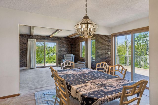 4033 Silver Lake Terrace NE, Saint Anthony, MN 55421