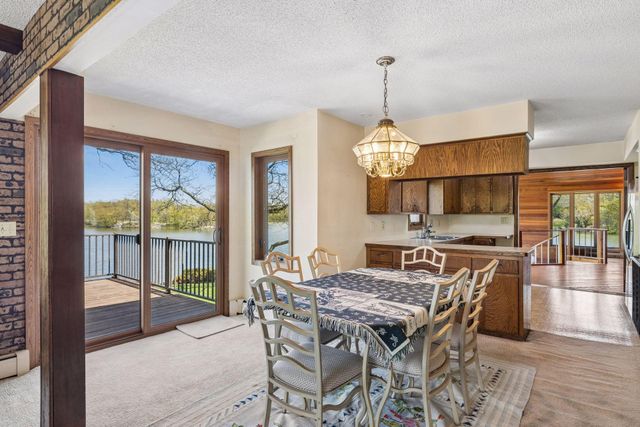 4033 Silver Lake Terrace NE, Saint Anthony, MN 55421