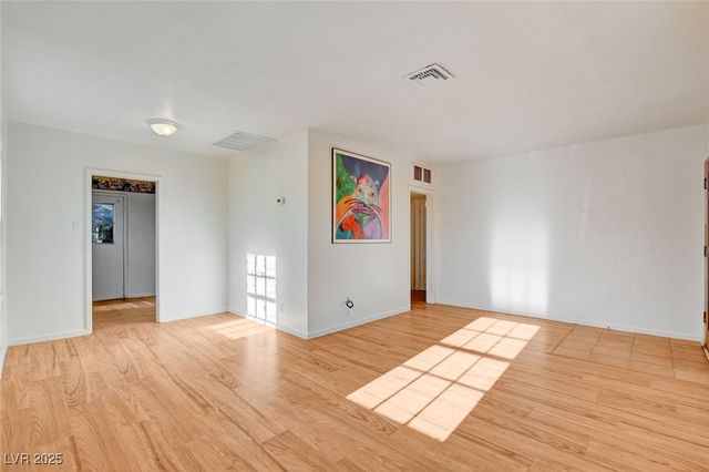 520 5th Street, Boulder City, NV 89005