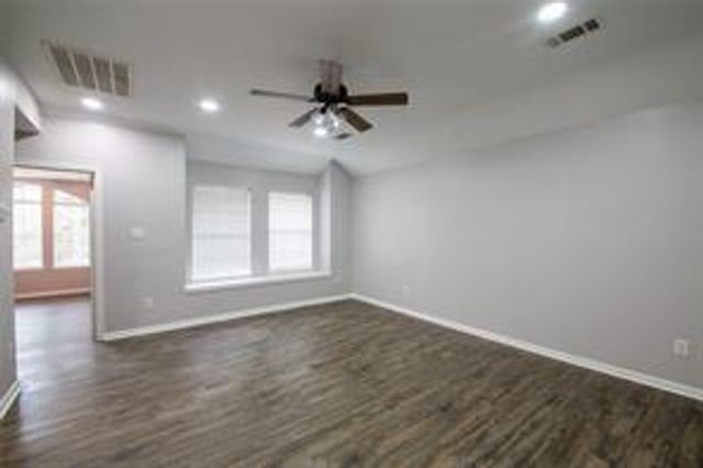 17211 Desert Maize Lane, Houston, TX 77095