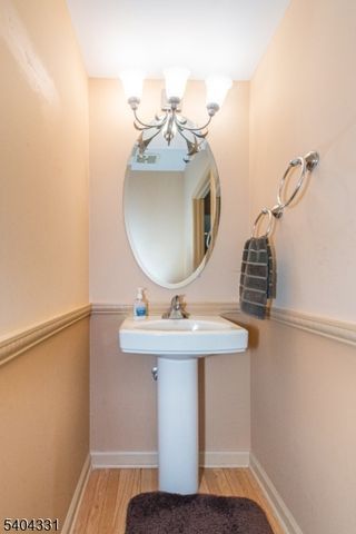 404 Manchester Dr, Nutley Twp., NJ 07110