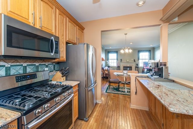 404 Manchester Dr, Nutley Twp., NJ 07110