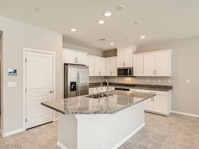 10748 Wild Poppy Avenue, Las Vegas, NV 89129
