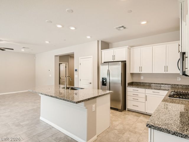 10748 Wild Poppy Avenue, Las Vegas, NV 89129