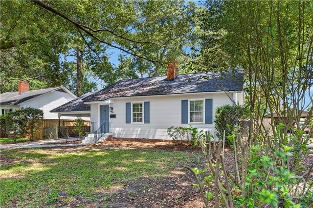 216 E 57th Street, Savannah, GA 31405