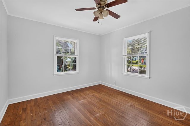 216 E 57th Street, Savannah, GA 31405