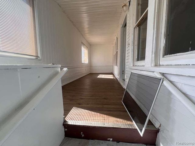 7259 Paige Avenue, Warren, MI 48091