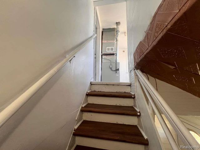 7259 Paige Avenue, Warren, MI 48091