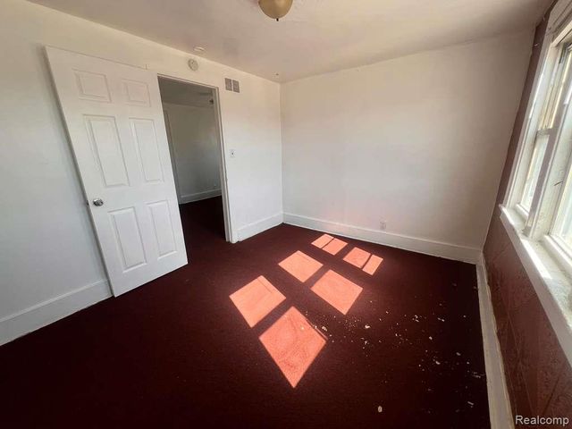 7259 Paige Avenue, Warren, MI 48091