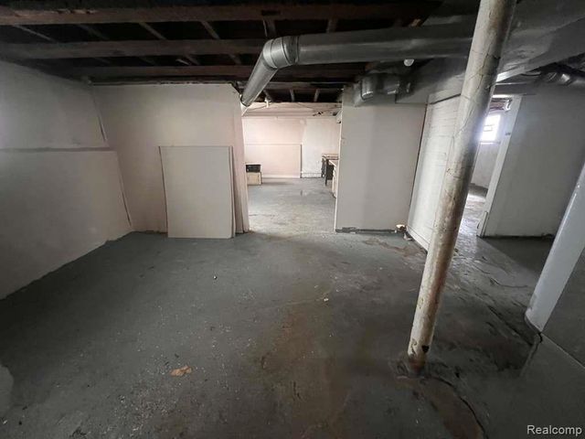 7259 Paige Avenue, Warren, MI 48091