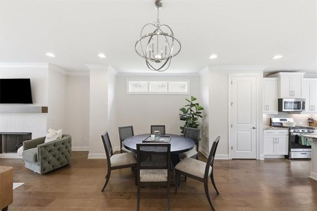 1421 Wisteria Wall Drive, Suwanee, GA 30024