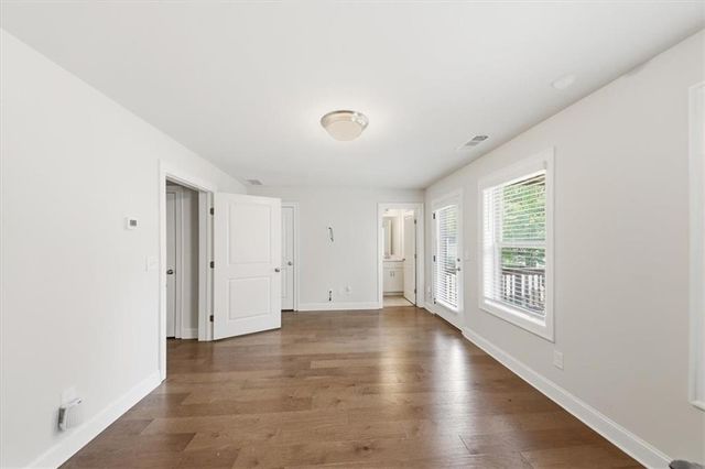 1421 Wisteria Wall Drive, Suwanee, GA 30024