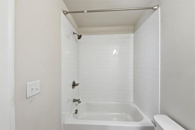 1421 Wisteria Wall Drive, Suwanee, GA 30024