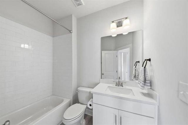 1421 Wisteria Wall Drive, Suwanee, GA 30024