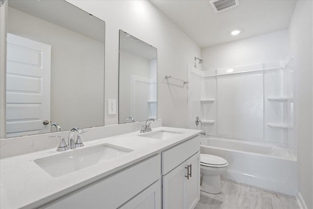 973 Penfold Point, Wellford, SC 29385