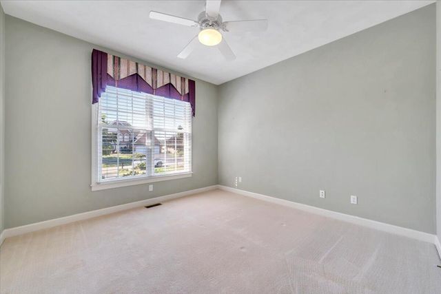 45 Charleston PL, Daleville, VA 24083