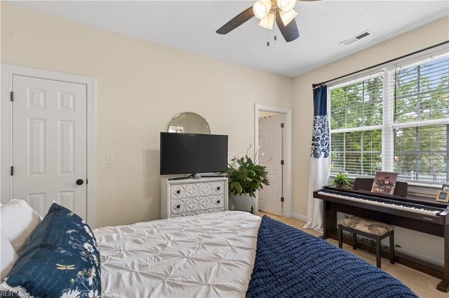 13408 Anchor CT, Carrollton, VA 23314