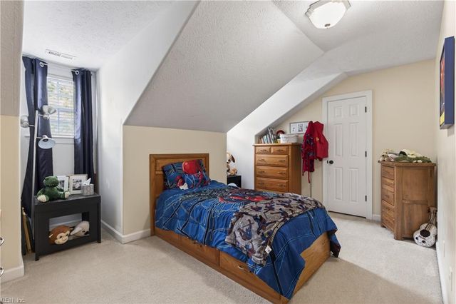 13408 Anchor CT, Carrollton, VA 23314