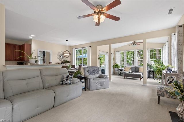 13408 Anchor CT, Carrollton, VA 23314