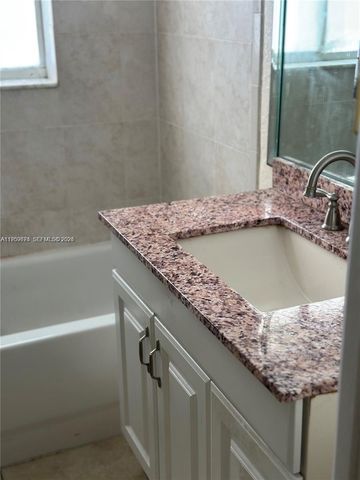 7713 SW 88th St A310, Miami, FL 33156