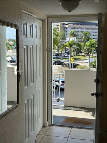 7713 SW 88th St A310, Miami, FL 33156