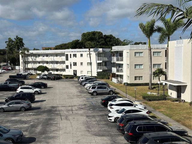 7713 SW 88th St A310, Miami, FL 33156