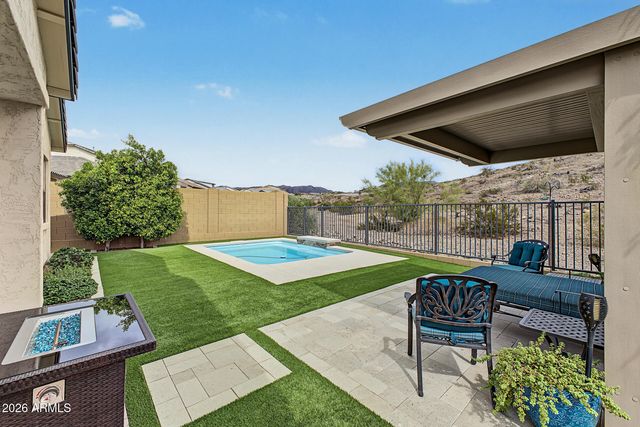 16611 S 8TH Way, Phoenix, AZ 85048