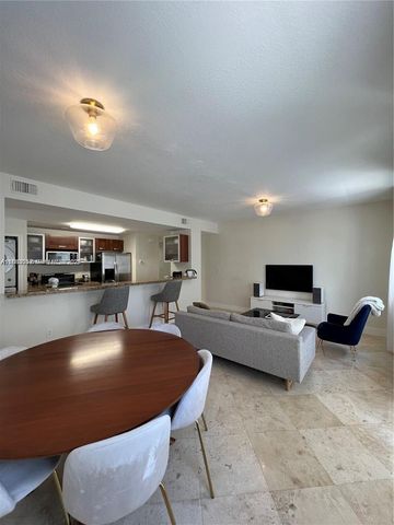 1043 SW 9th Ct F-1, Miami, FL 33130