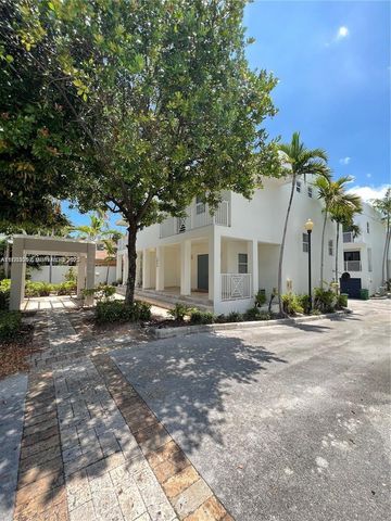 1043 SW 9th Ct F-1, Miami, FL 33130