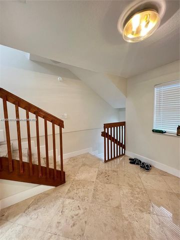 1043 SW 9th Ct F-1, Miami, FL 33130