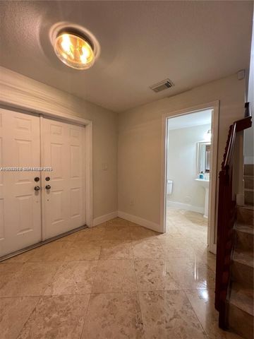 1043 SW 9th Ct F-1, Miami, FL 33130