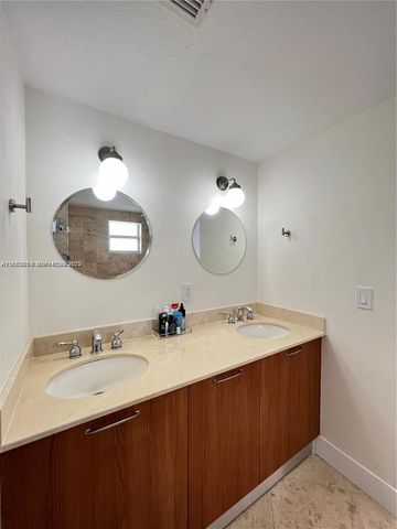 1043 SW 9th Ct F-1, Miami, FL 33130