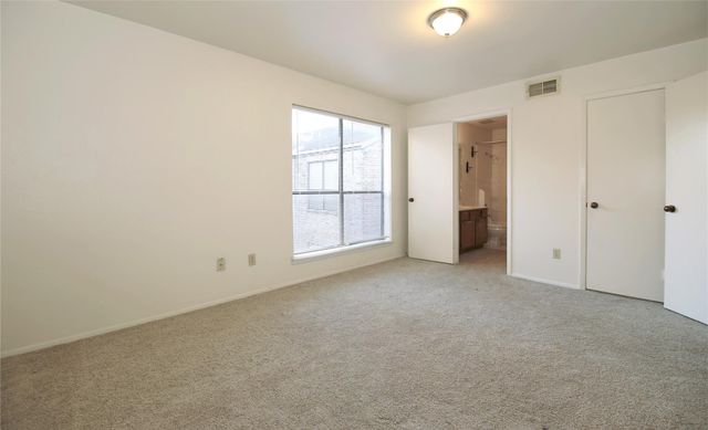 2025 Augusta 306, Houston, TX 77057