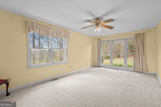 1789 County Road 16, Raonoke, AL 36274