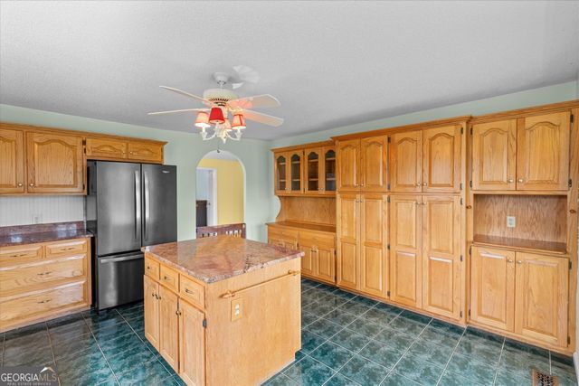 1789 County Road 16, Raonoke, AL 36274