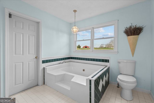 1789 County Road 16, Raonoke, AL 36274