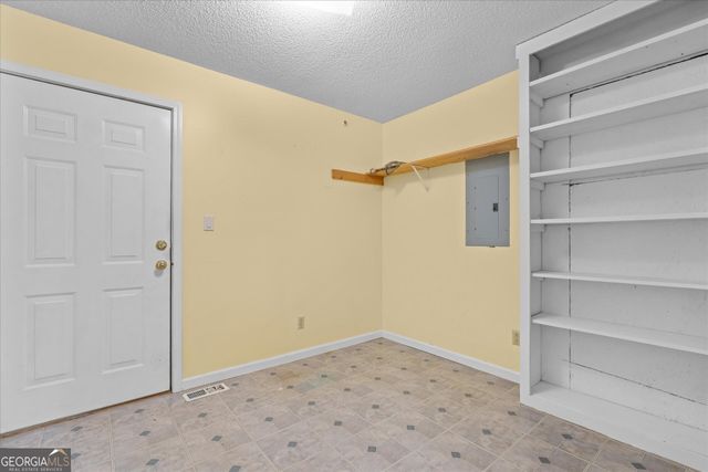 1789 County Road 16, Raonoke, AL 36274