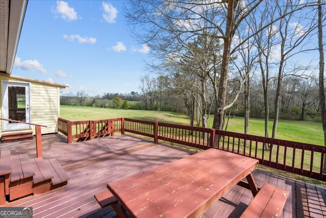 1789 County Road 16, Raonoke, AL 36274
