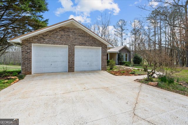1789 County Road 16, Raonoke, AL 36274